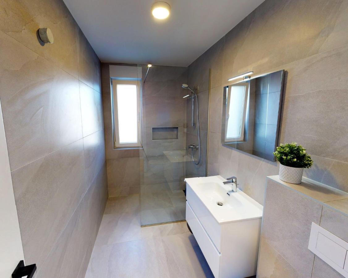 Zadar Premium Kožino